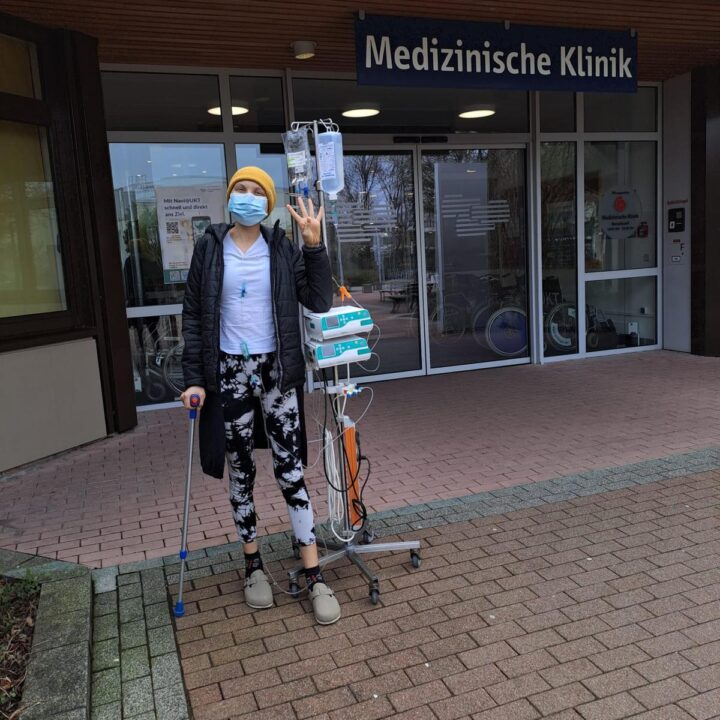 Haben Sie sich verletzt, Frau Lehrerin?